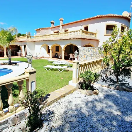Bahia - Spacious Family With Private Pool In